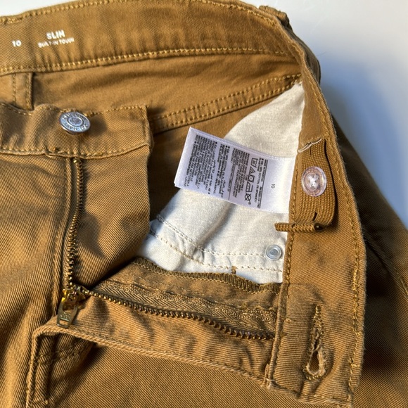 Old Navy Slim 360 Stretch Five-Pocket Pants Size 10 - Picture 8 of 15